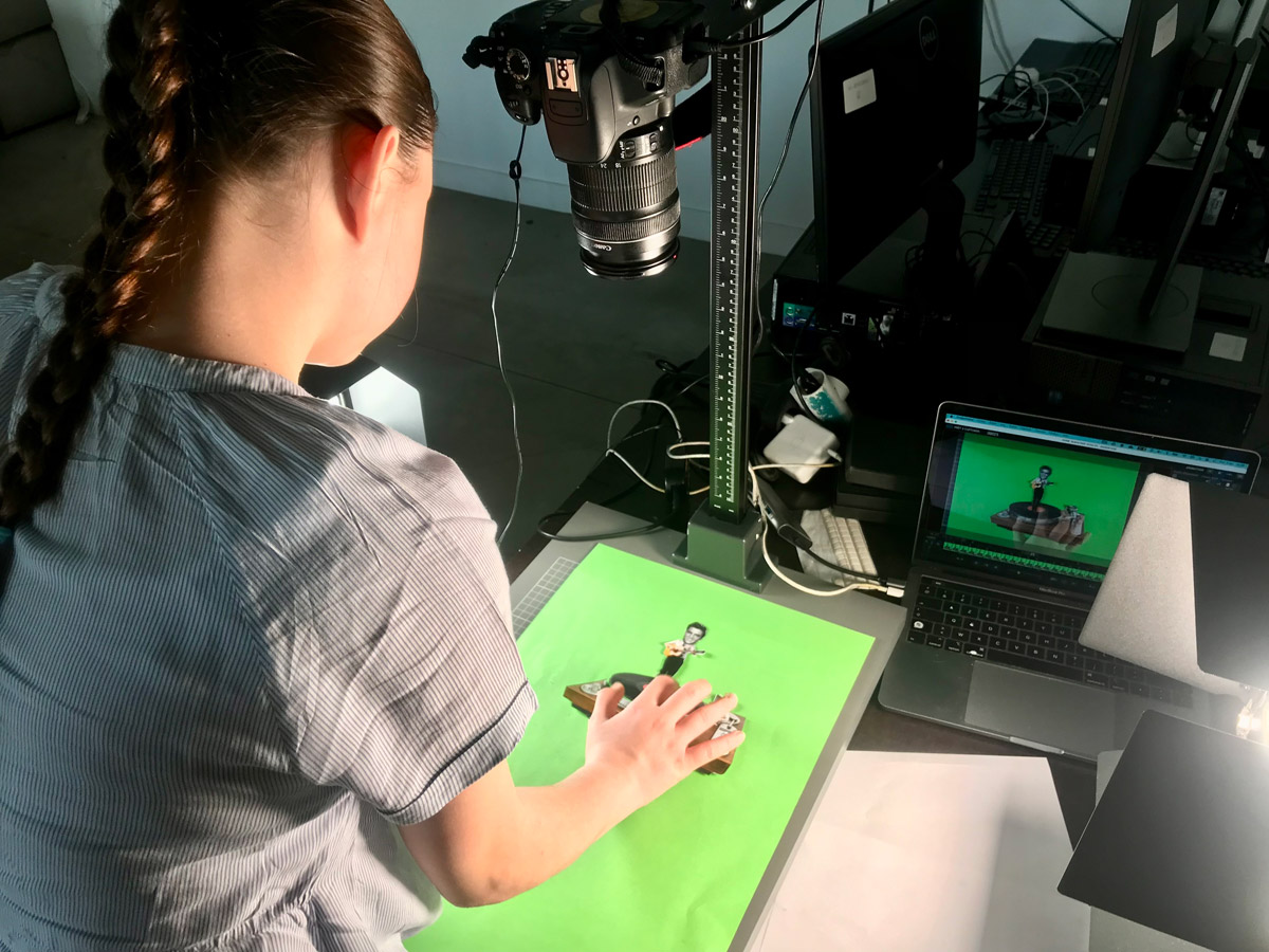 Anime-le-voyage-de-la-fourmi-en-stop-motion-!-©-Octopode