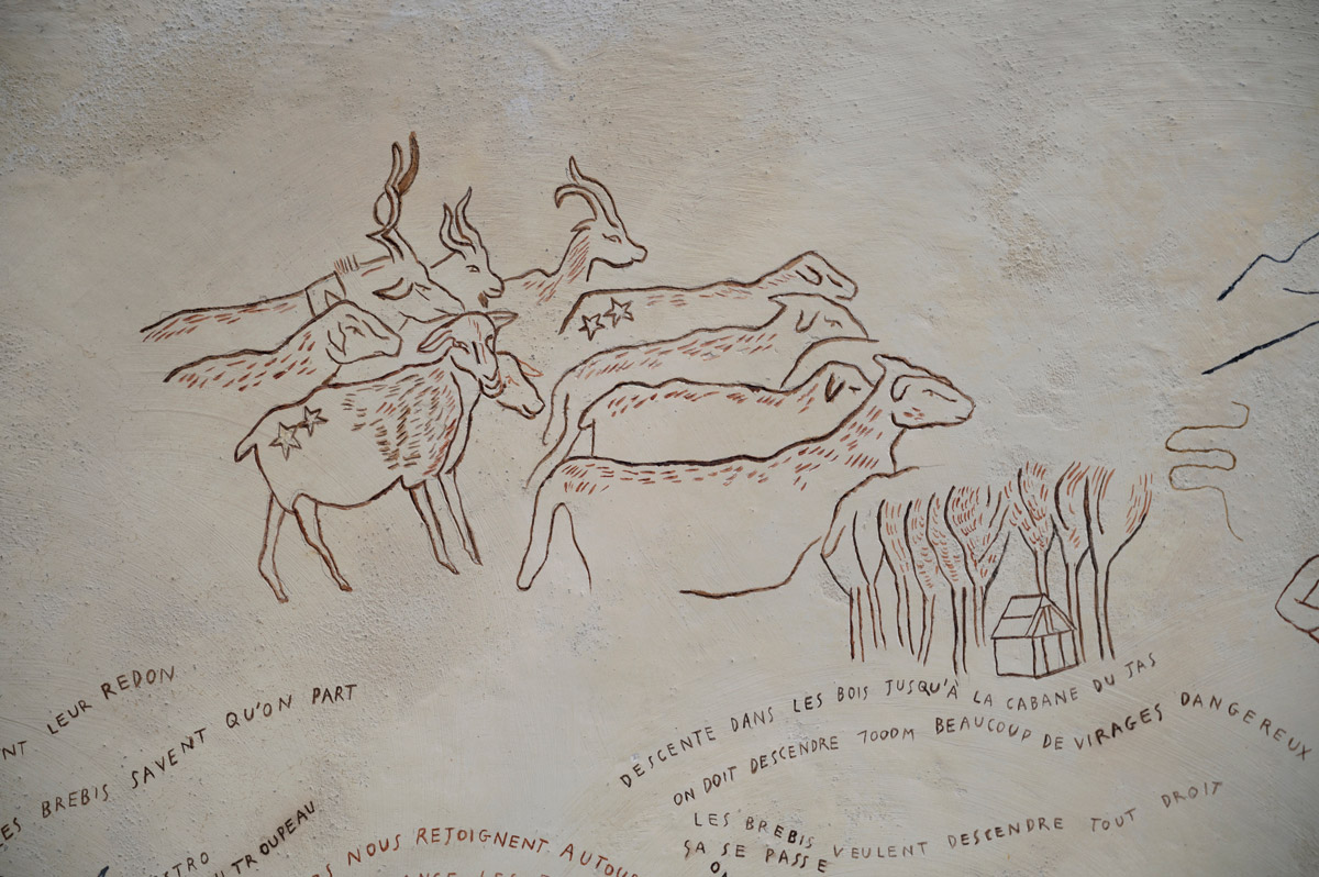 Sur-les-sentiers-du-pastoralisme — Till-Roekens,-Elsa-Noyons,-photo-de-J‑B.-Warluzel-©-Musée‑Gassendi,-collection-L_Art-en-montagne